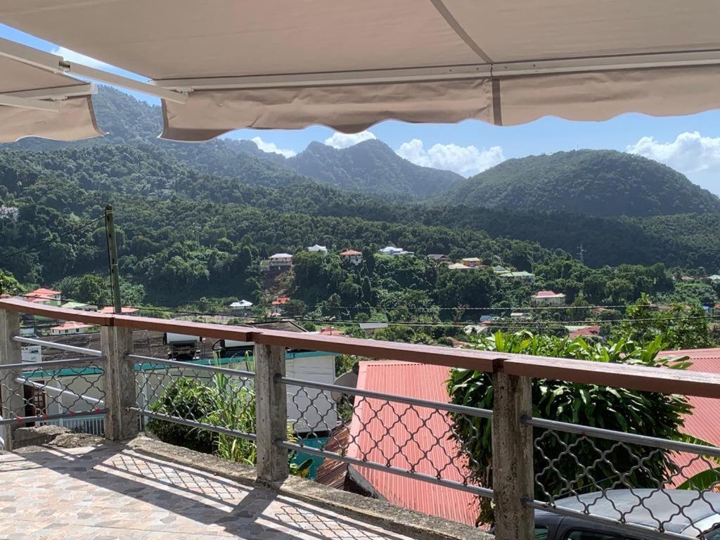 فيلا La Terrasse Du Houelmont Gourbeyre المظهر الخارجي الصورة